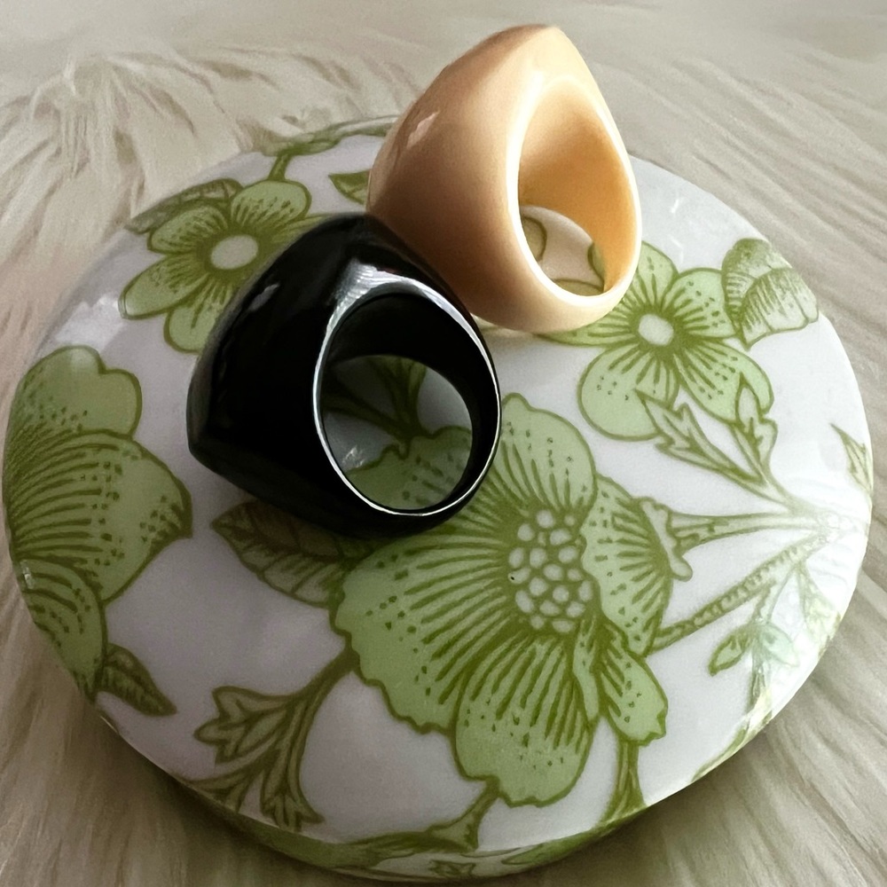 2 IPPOLITA rings plus Tiffany & Co. Clinique piece - Picture 7 of 16